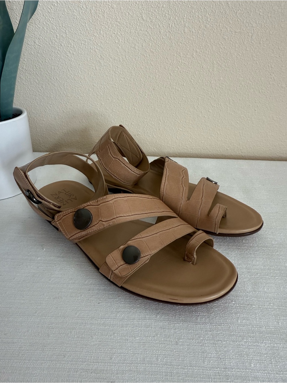 Naturalizer Tan Textured Multi-Strap Comfort Sandals